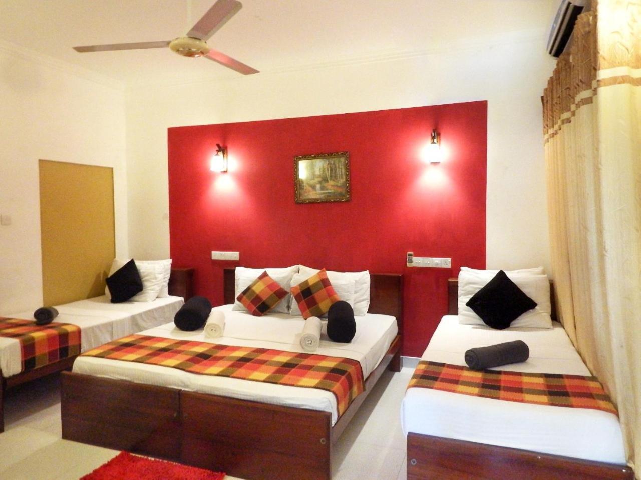 The Panorama Negombo Hotel Exterior photo