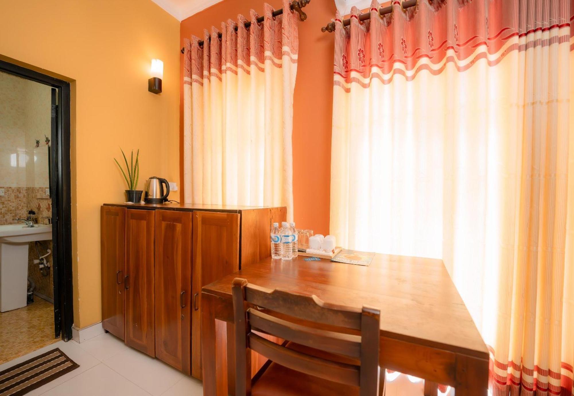 The Panorama Negombo Hotel Exterior photo